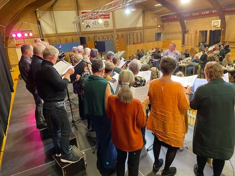 Aflyst: Syng Dansk i Als Hallen´ – med byens to kor