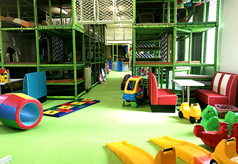 Øster Hurup Legeland leger videre i uge 8