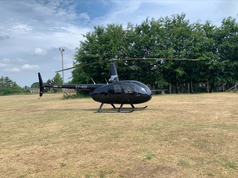 Den Gode Søvn i Øster Hurup fik gæster i egen helikopter