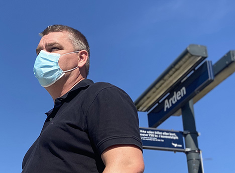 Sundhedsstyrelsen anbefaler igen, at vi tager mundbindet på