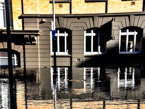 Sådan undgår du dyre vandskader i din bolig