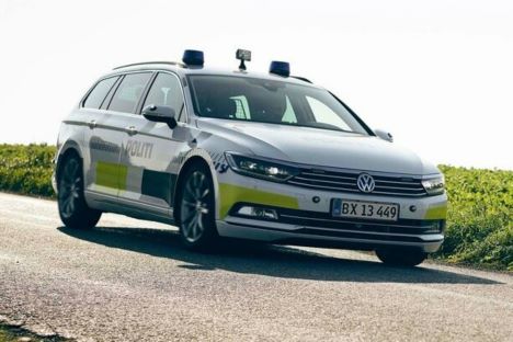 Færdselsuheld – Sidespejl røg ind gennem siderude