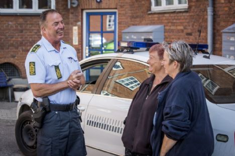 Få et indtryk af politiets uddannelser og hverdagen i politiskjorten