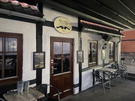 I dag spiller Axel Meilholm på Styret