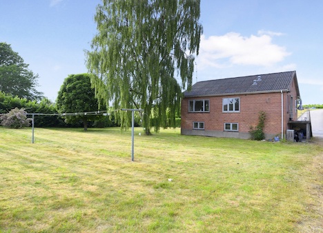 Ugens Bolig – Billig villa i Astrup!