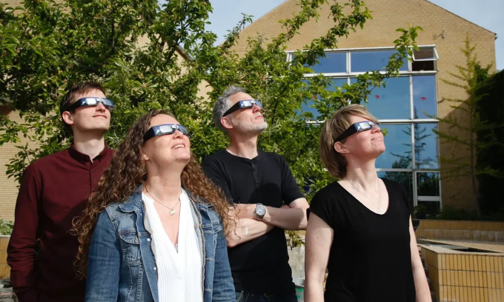 Delvis solformoerkelse5