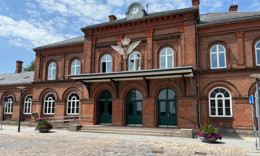 Tilbageblik: Sådan så Hobro Station ud i 1981
