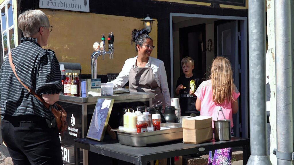 C0168 frame at 0m43s