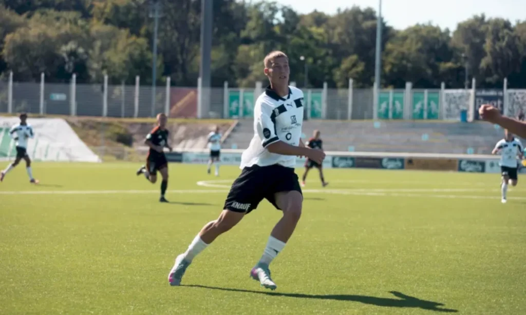 Hobro IK tog sæsonens første sejr i Jens Gjesings debut på udebane mod Hillerød