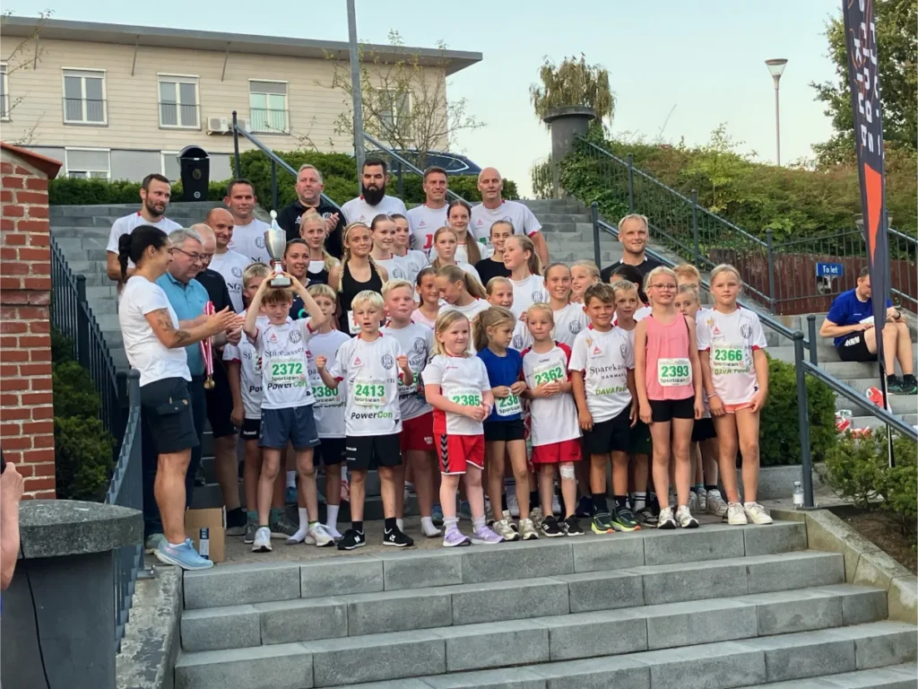 Stoerste hold Hadsund Boldklub med 58 deltagere