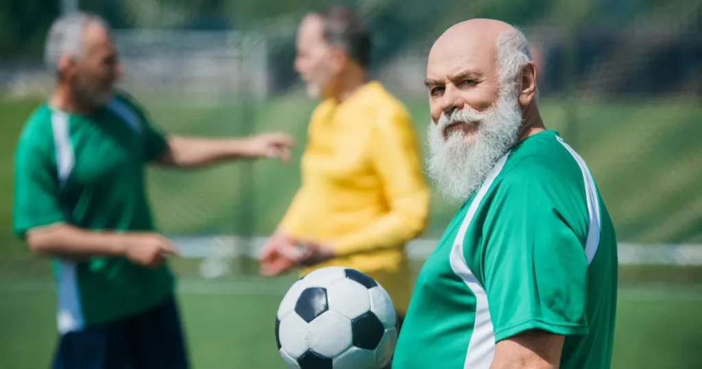 Ny forskning peger på markante sundhedsgevinster ved holdspil: Sænker blodtryk og styrker funktion hos patienter med kroniske sygdomme