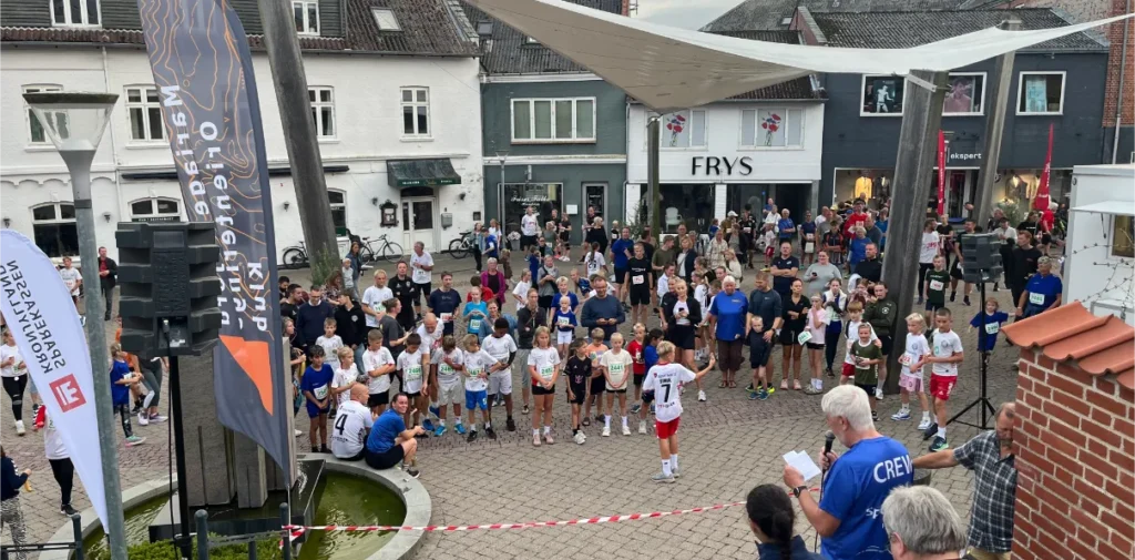 Torvet sydede af stemning