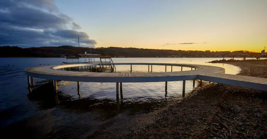 Fjordlaug Hobro får 100.000 kroner til det rekreativt løft “Panoramaporten” ved Sildehagen