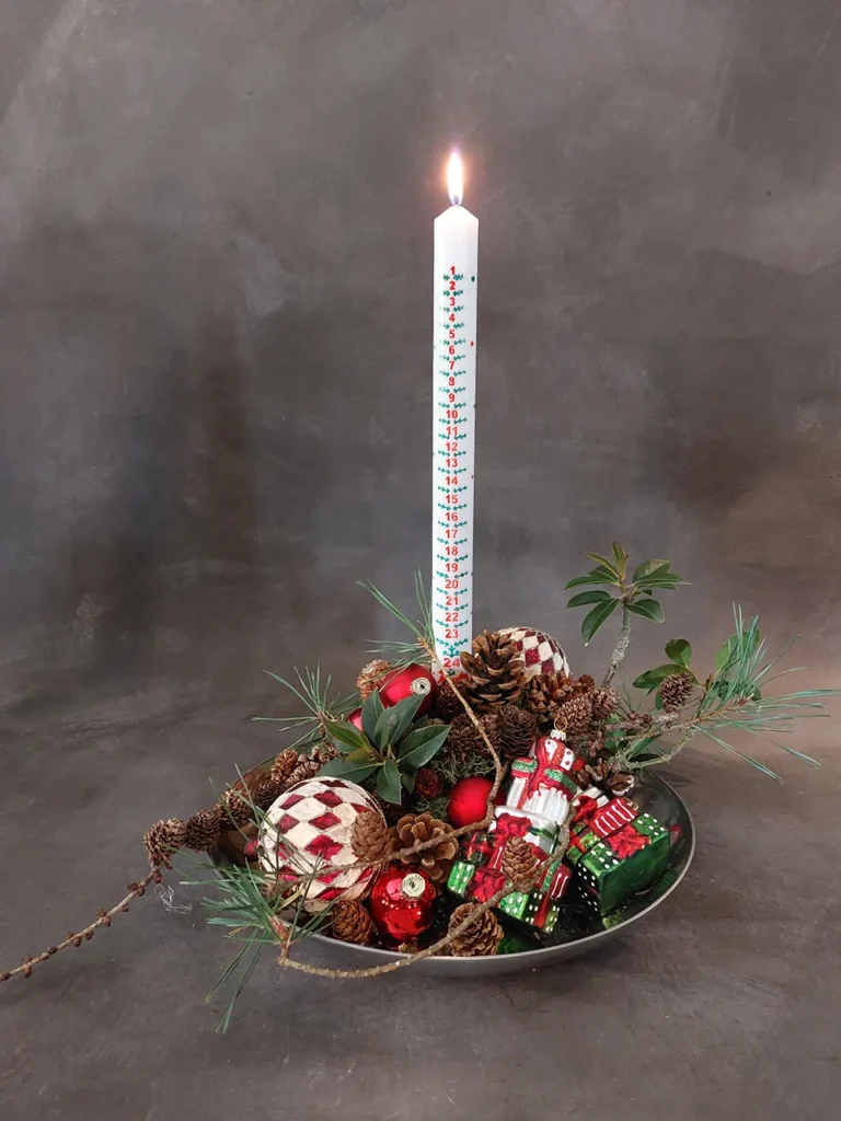 Kalenderlys No. 1. 3 x 39 cm hvid 100 ren stearin