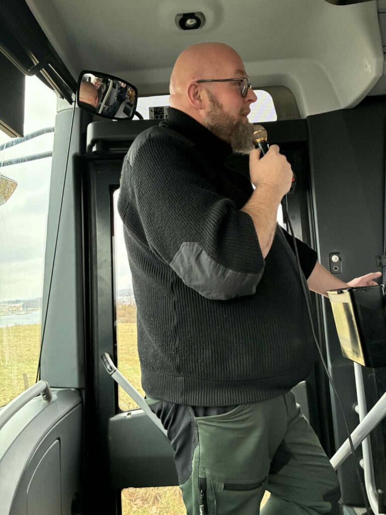 619503937 122224678802791881 182540617215879118 n