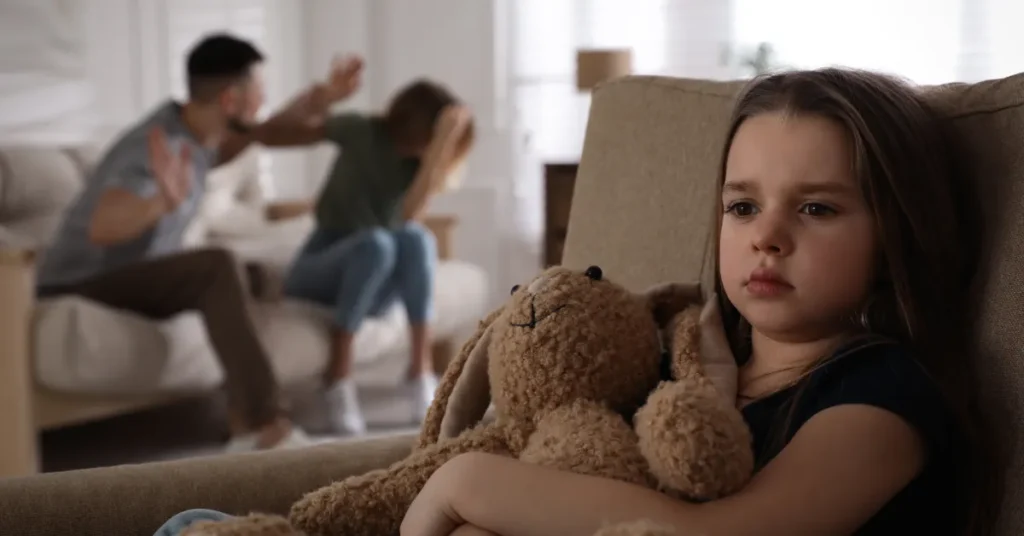 Hvert tredje barn får ingen hjælp efter voldssigtelse mod forælder