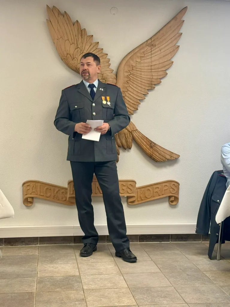 3014c54d 5aad 40a1 b140 16b5f543005a