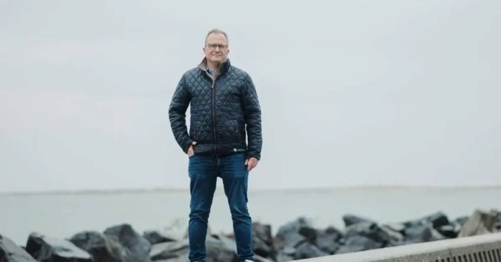 Formand advarer ved valgstart: Danmark risikerer at knække mellem land og by