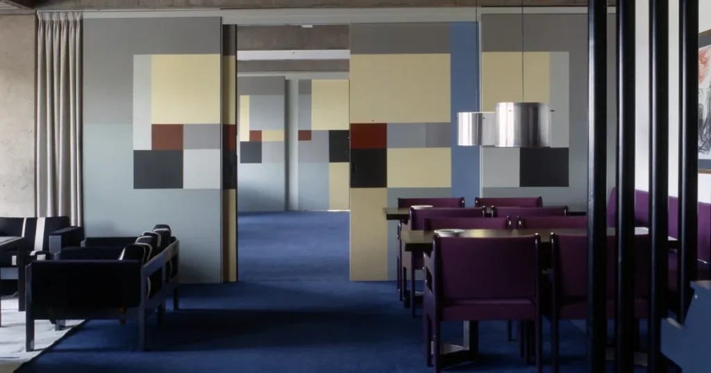 Friis & Moltke-design rykker ind i Hobro: Ny udstilling i Rud Thygesen Arkivet