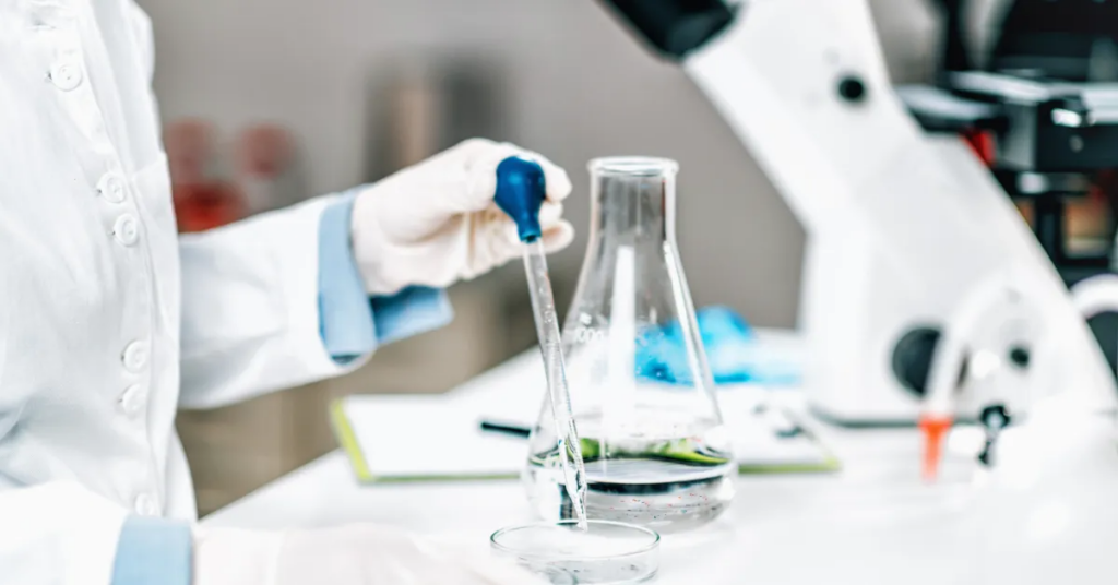 Unge forskere dyster i Randers om billet til den nationale finale