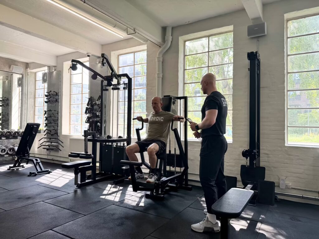 De første 12 uger med styrketræning: En ærlig guide til hvad du kan forvente