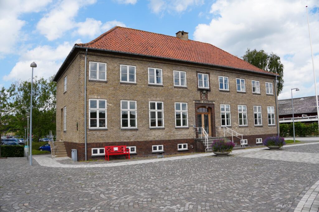 Ny analyse: Så meget kan familier i Mariagerfjord muligvis spare i kommuneskat