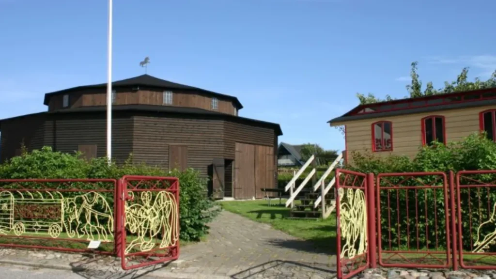 Træd ind i cirkussets magiske verden: Oplev mere end 100 års cirkushistorie ved Arden
